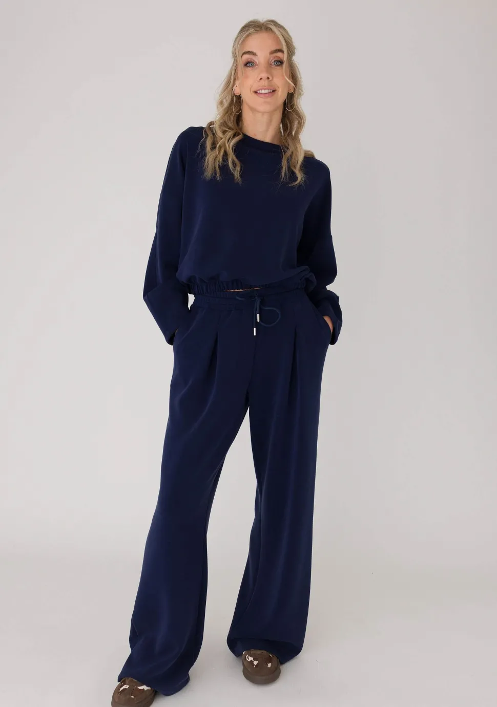 ANNA VAN TOOR SWEATER