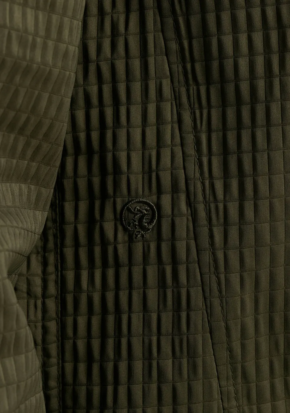 CAST IRON OVERSHIRT