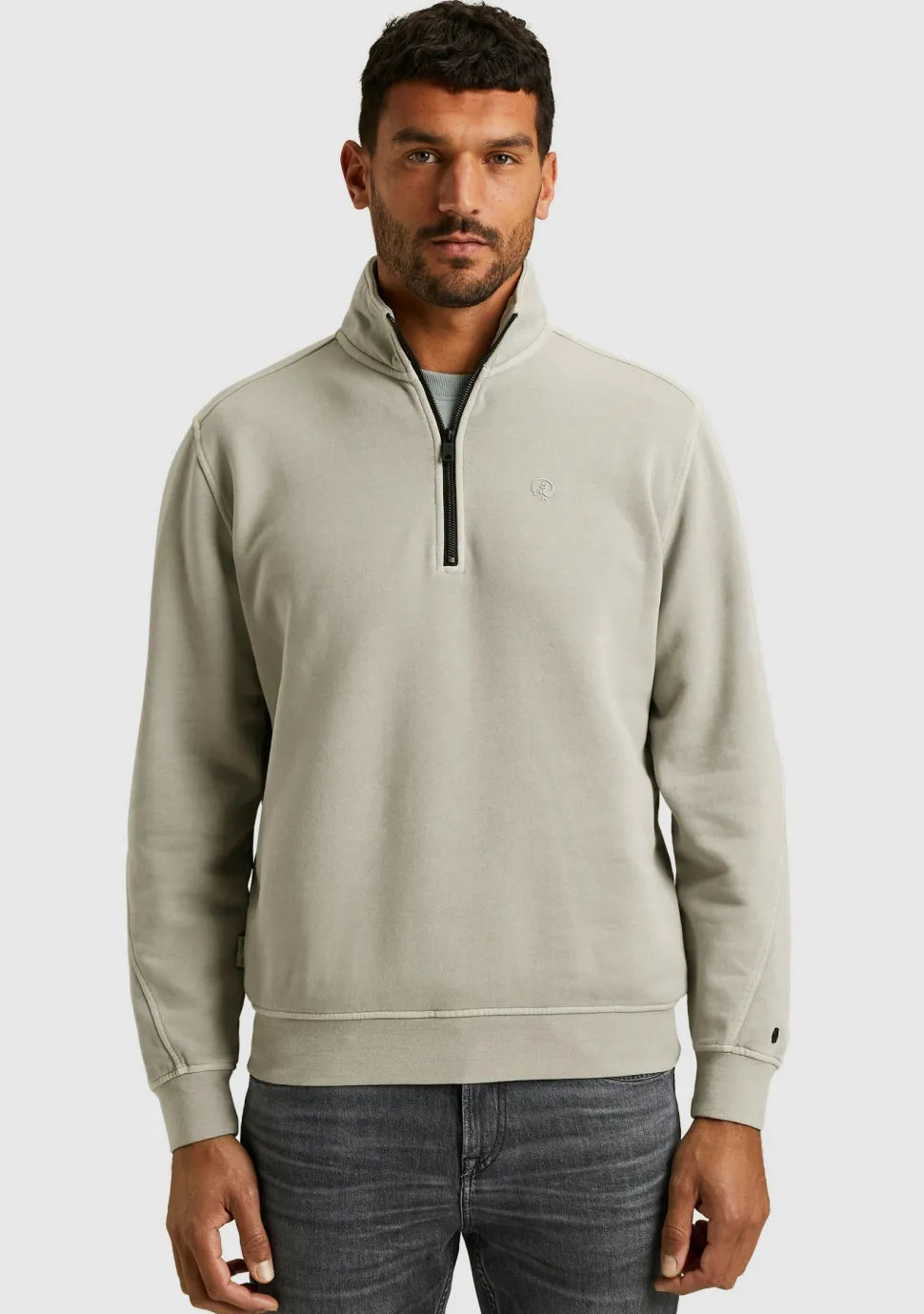 CAST IRON SWEATER