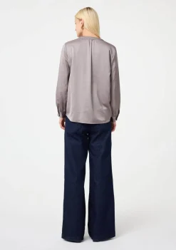 KNIT-TED BLOUSE