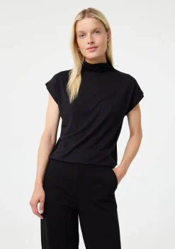 KNIT-TED SHIRT