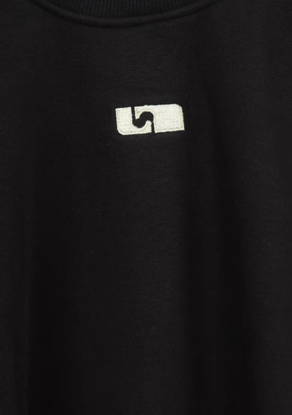 LAAGAM SWEATER