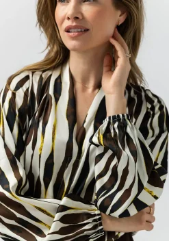 LABEL DOT BLOUSE