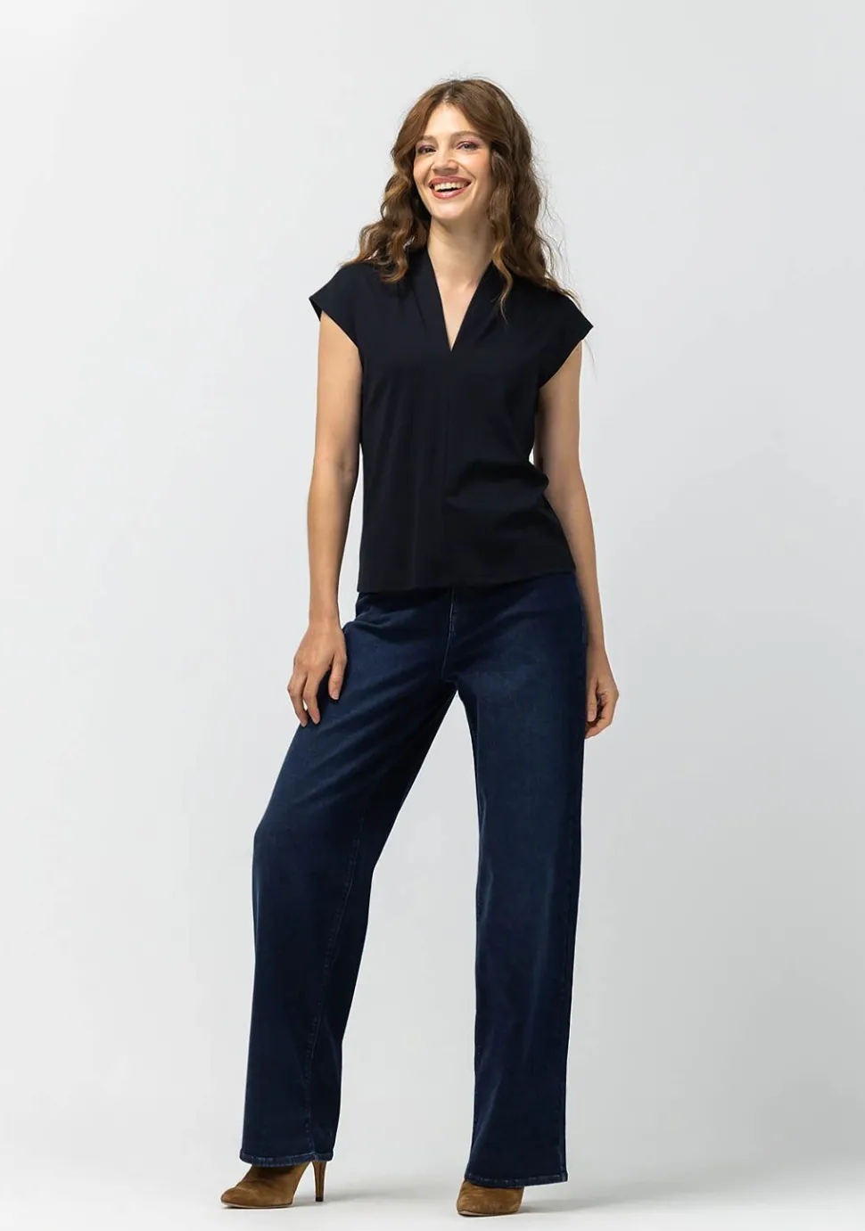 LABEL DOT SHIRT