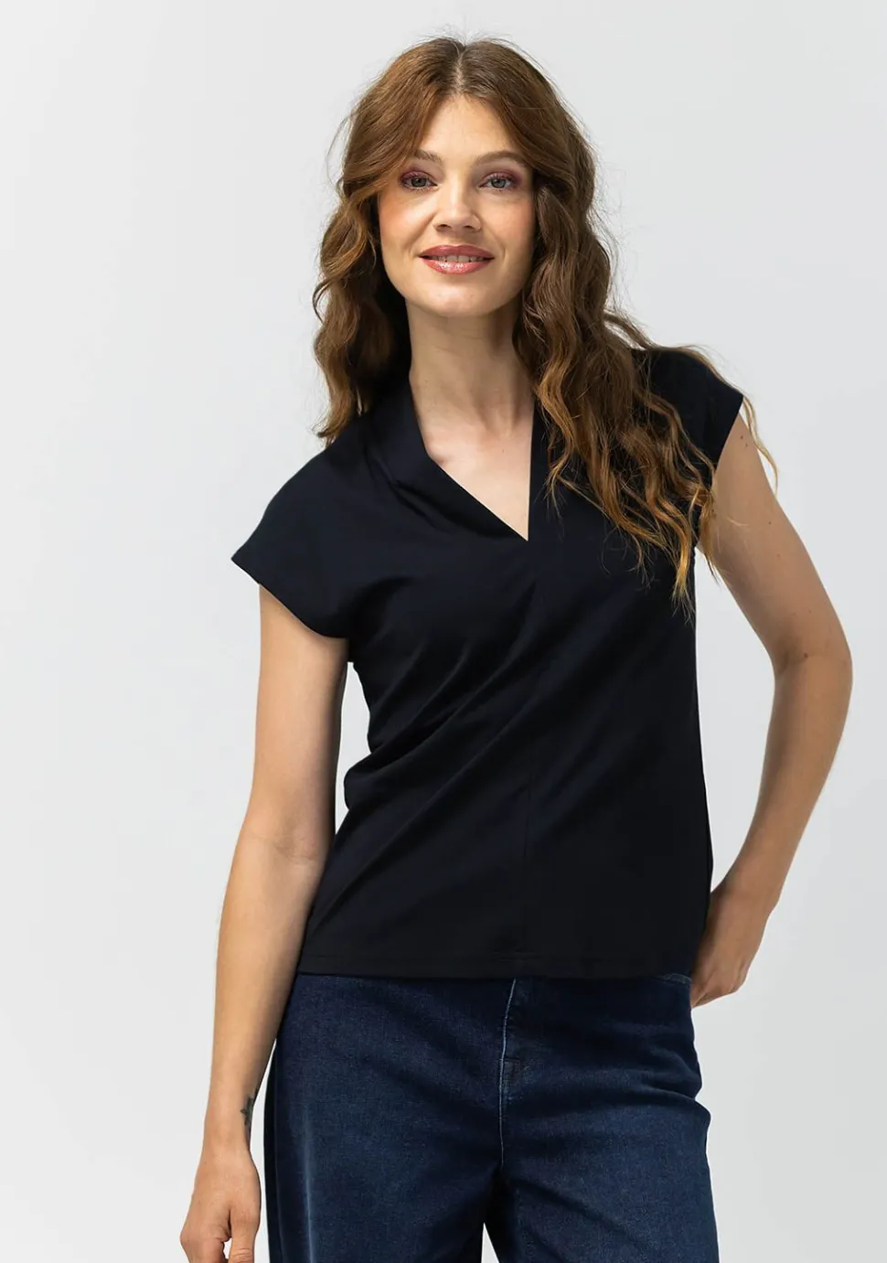 LABEL DOT SHIRT