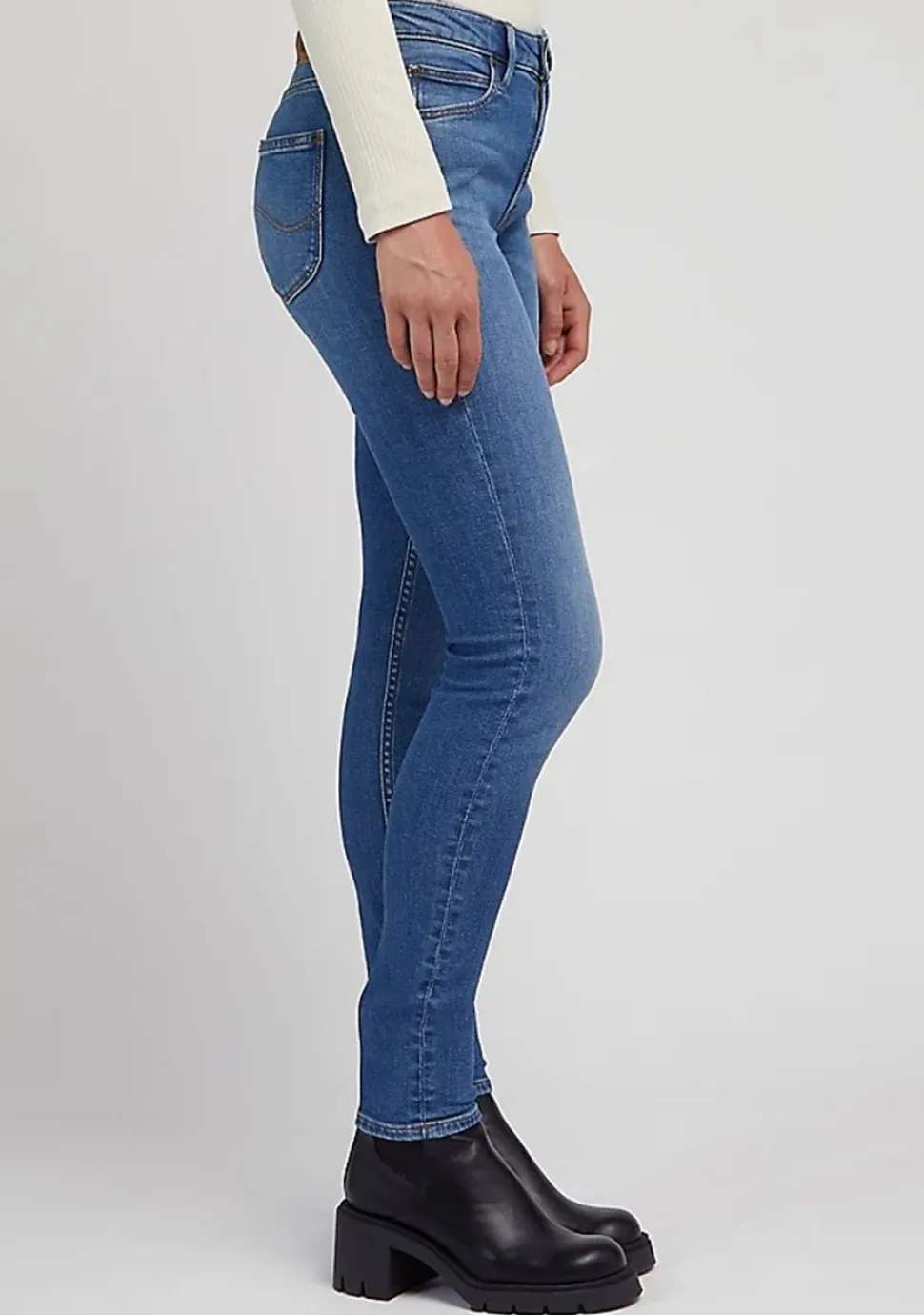 LEE JEANS