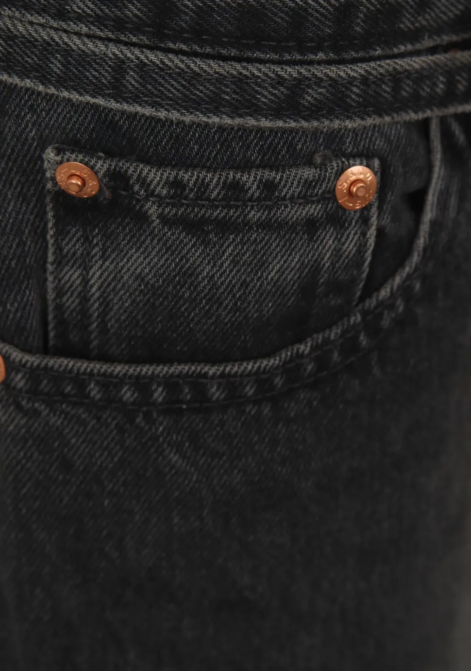 LEVI'S JEANS