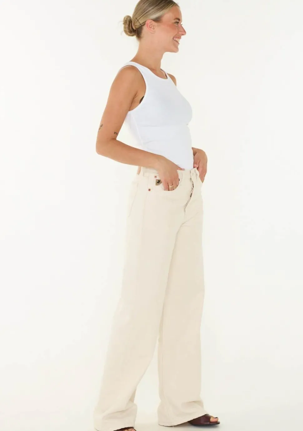 LOIS JEANS