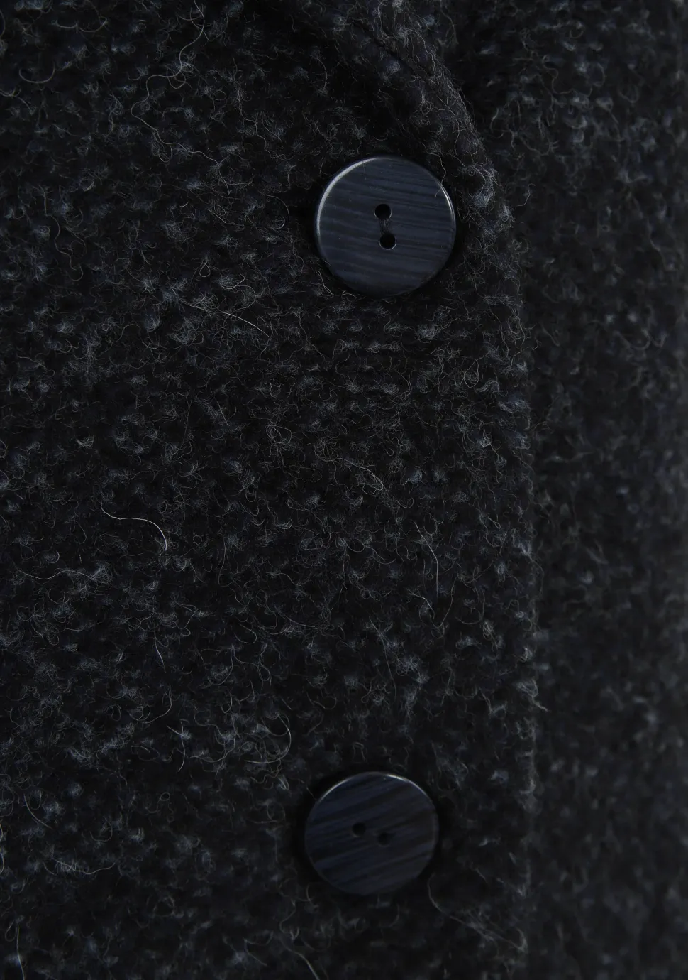 MILO COATS MANTEL