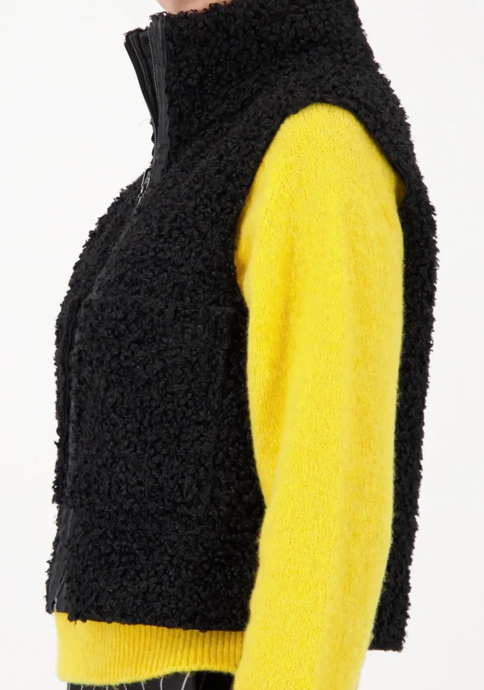 MONARI GILET