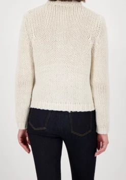 MONARI VEST