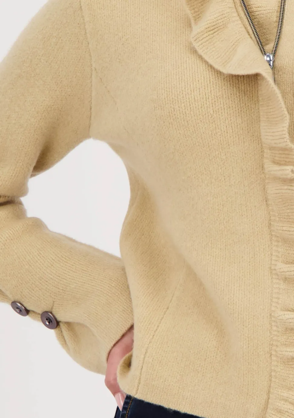 MONARI VEST