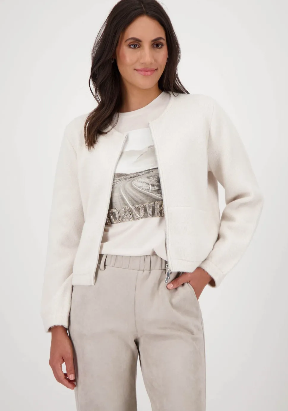 MONARI VEST