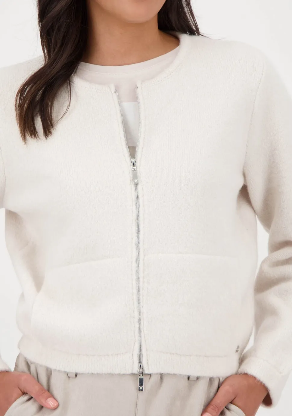 MONARI VEST