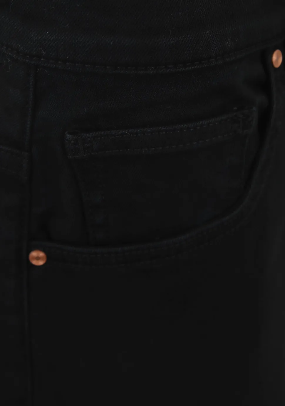 NEUW JEANS