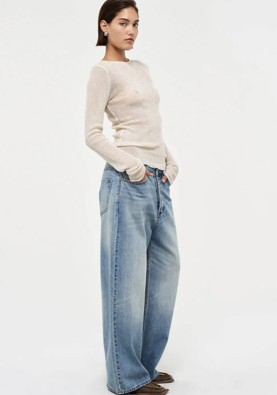NEUW JEANS