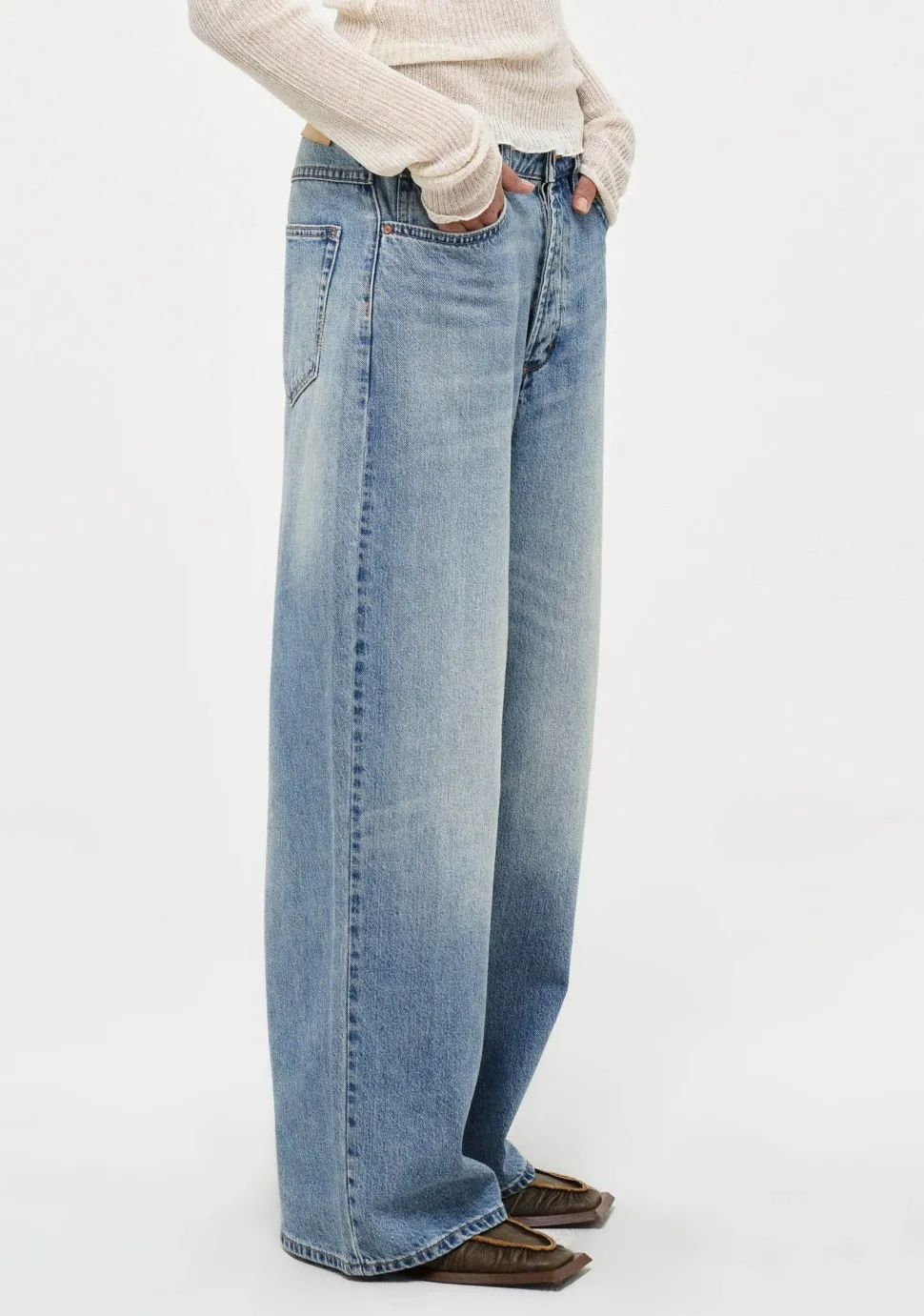NEUW JEANS
