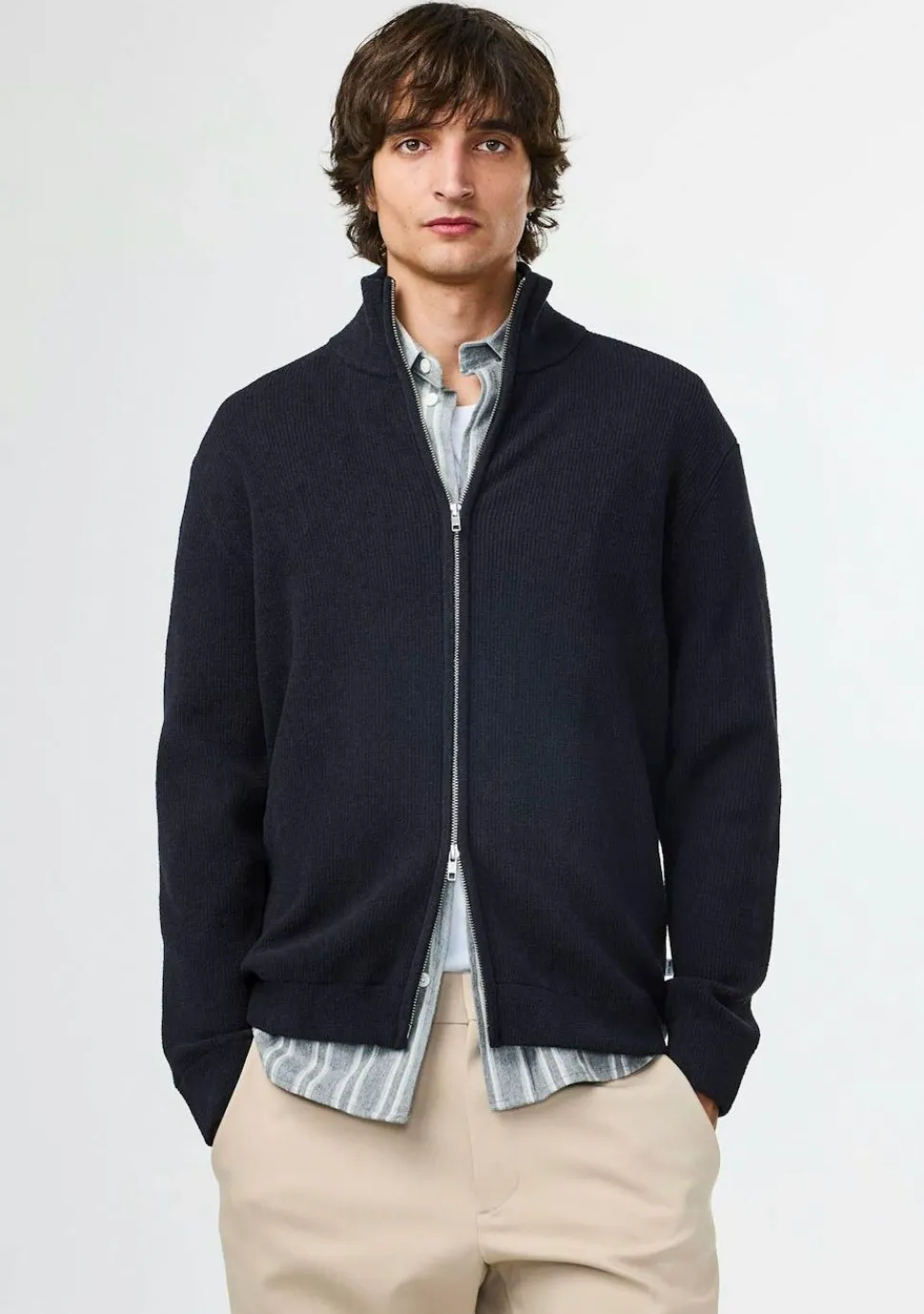 NN07 VEST