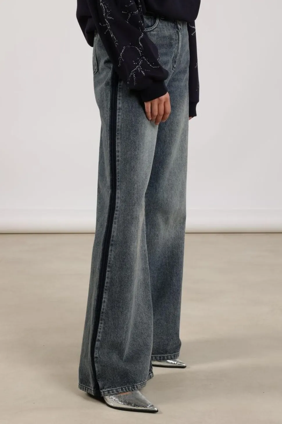 NUKUS JEANS