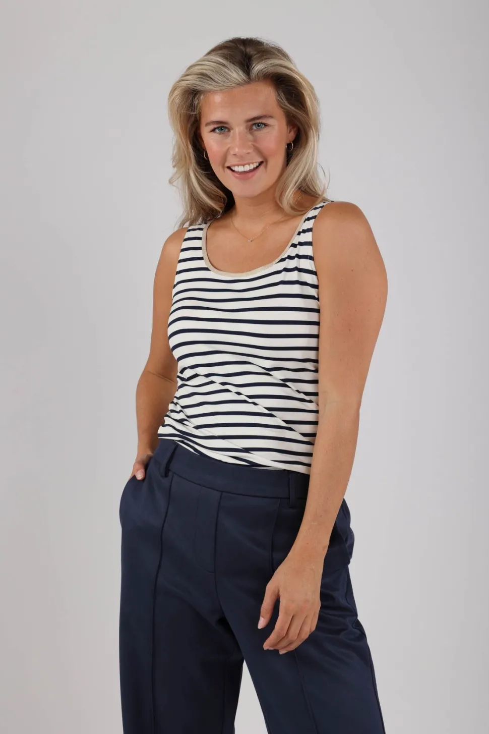 NUKUS TOP