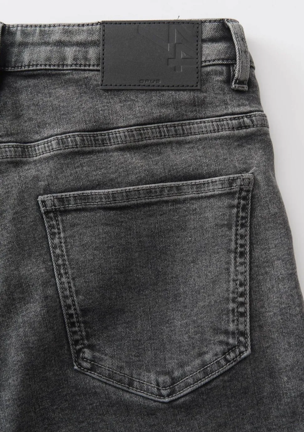 OPUS JEANS