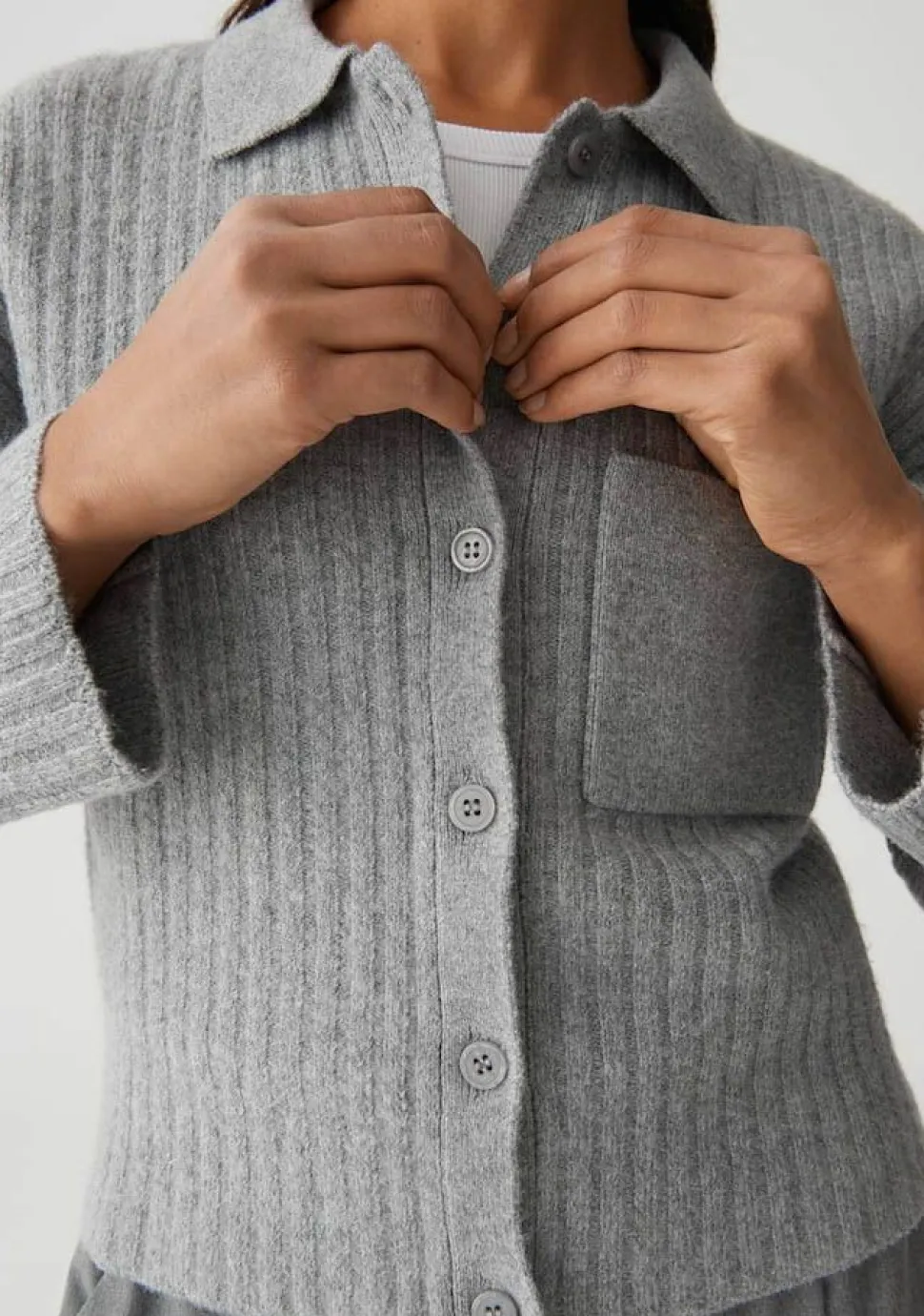 OPUS VEST