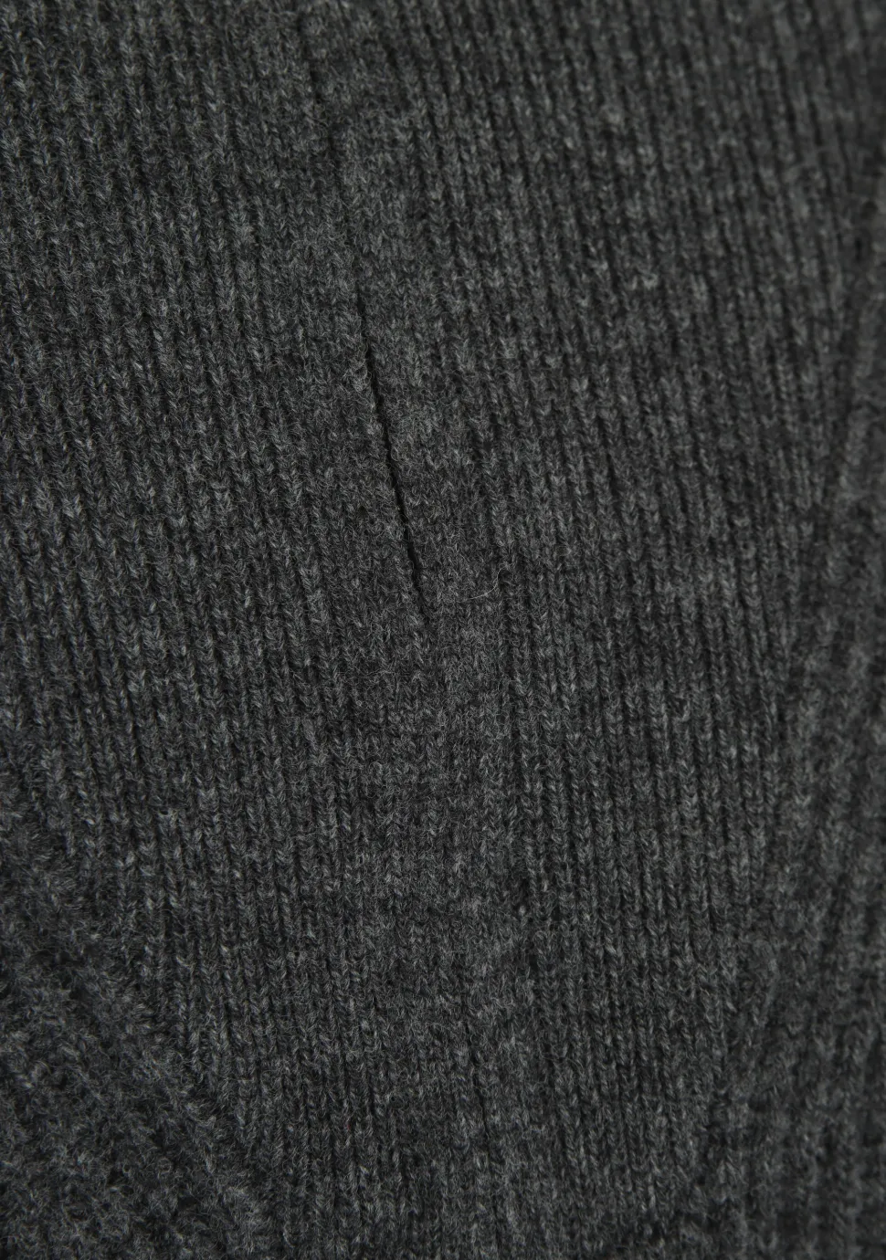 PROFUOMO TRUI