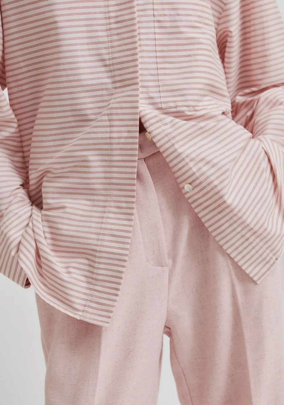 SECOND FEMALE PANTALON