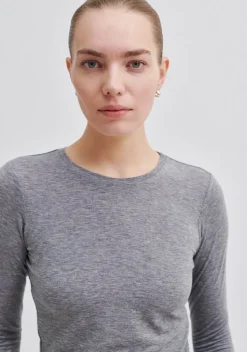 SECOND FEMALE SHIRT
