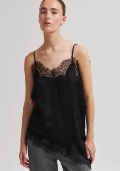 SECOND FEMALE TOP