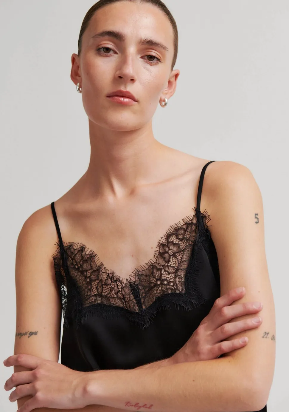 SECOND FEMALE TOP