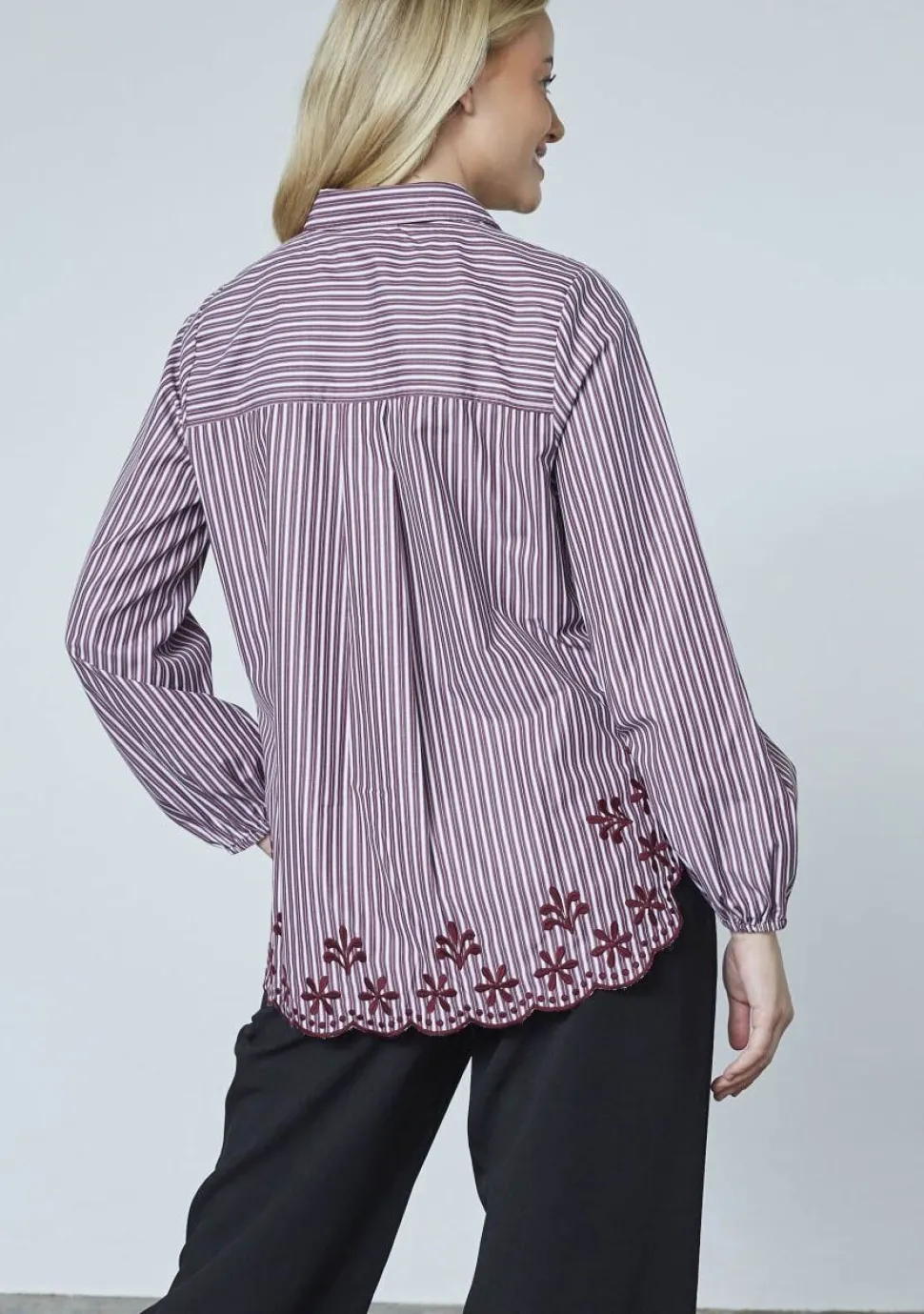 SISTERS POINT BLOUSE