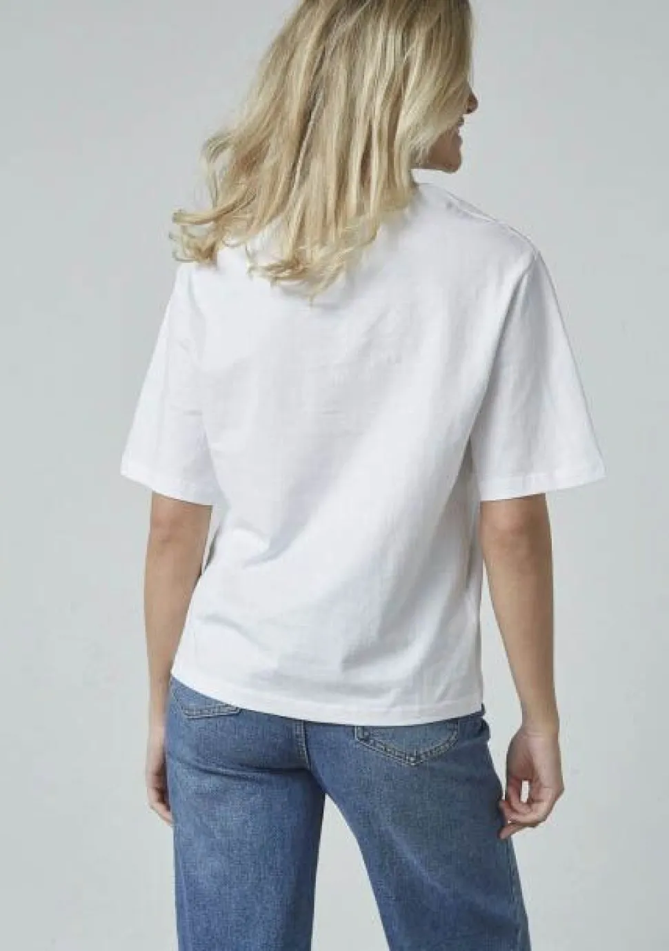 SISTERS POINT SHIRT