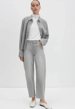 SOMEDAY JEANS