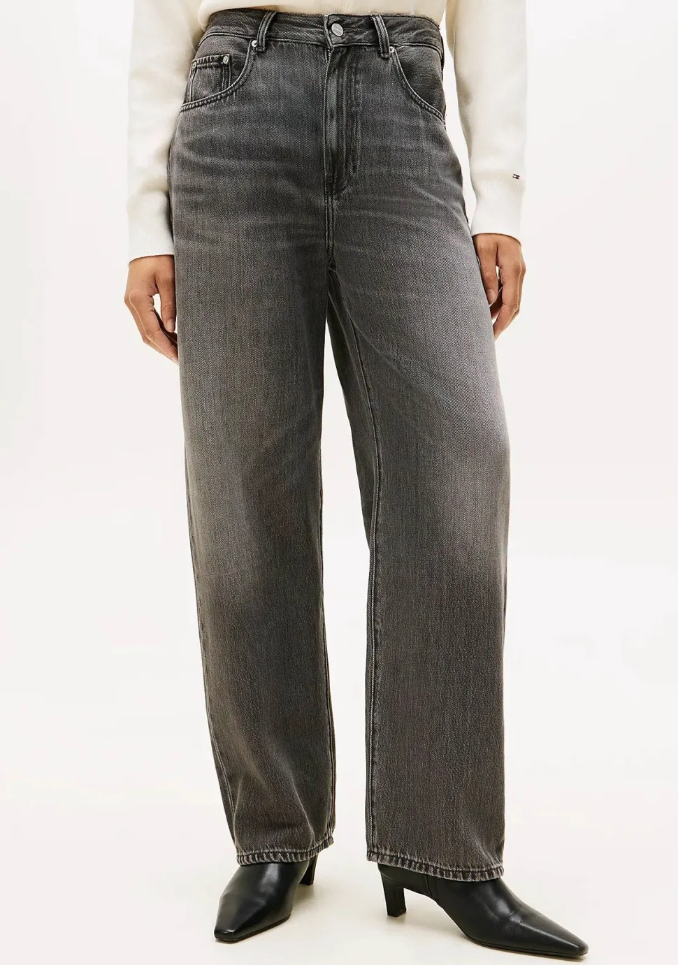 TOMMY HILFIGER JEANS