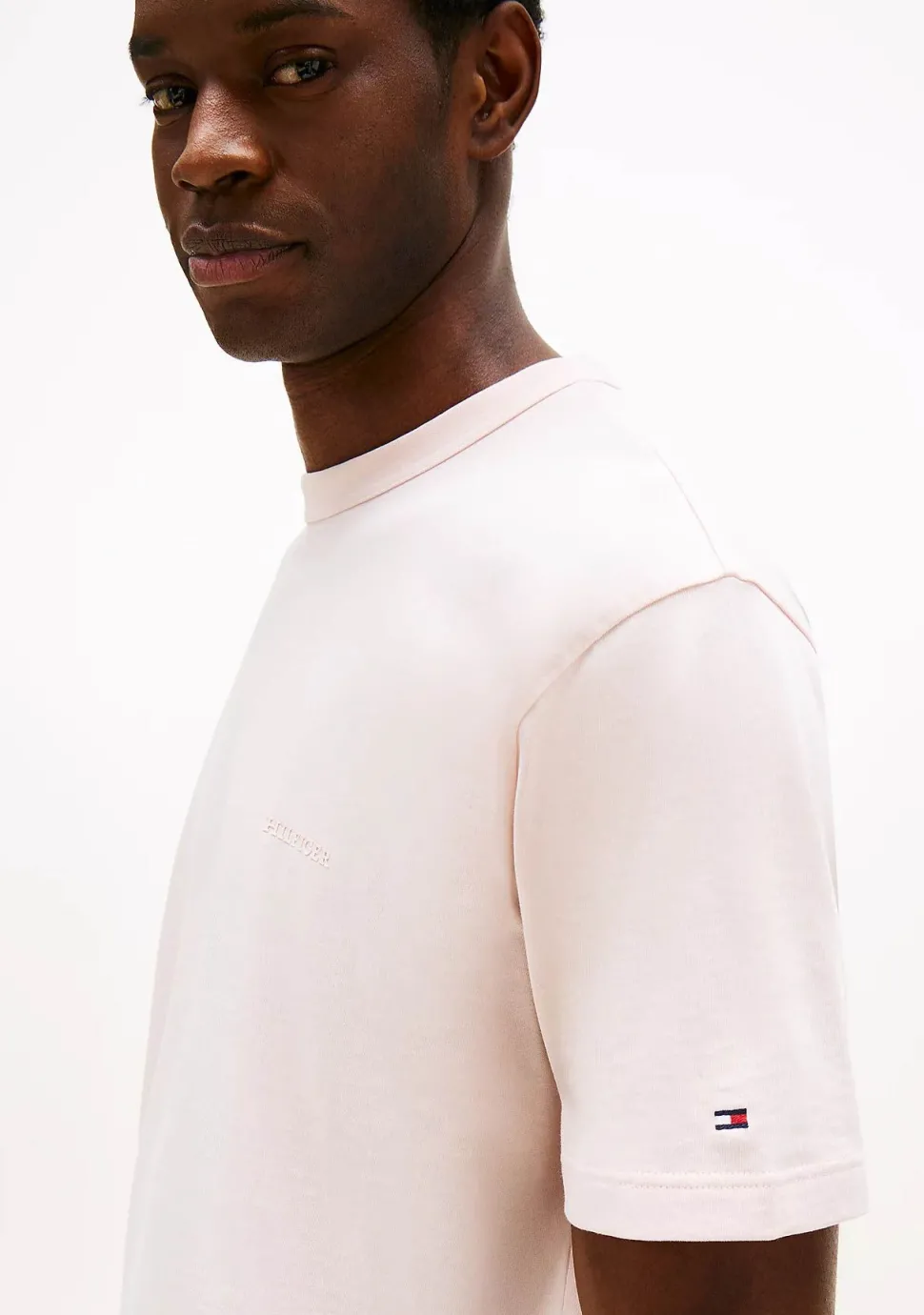 TOMMY HILFIGER TSHIRT