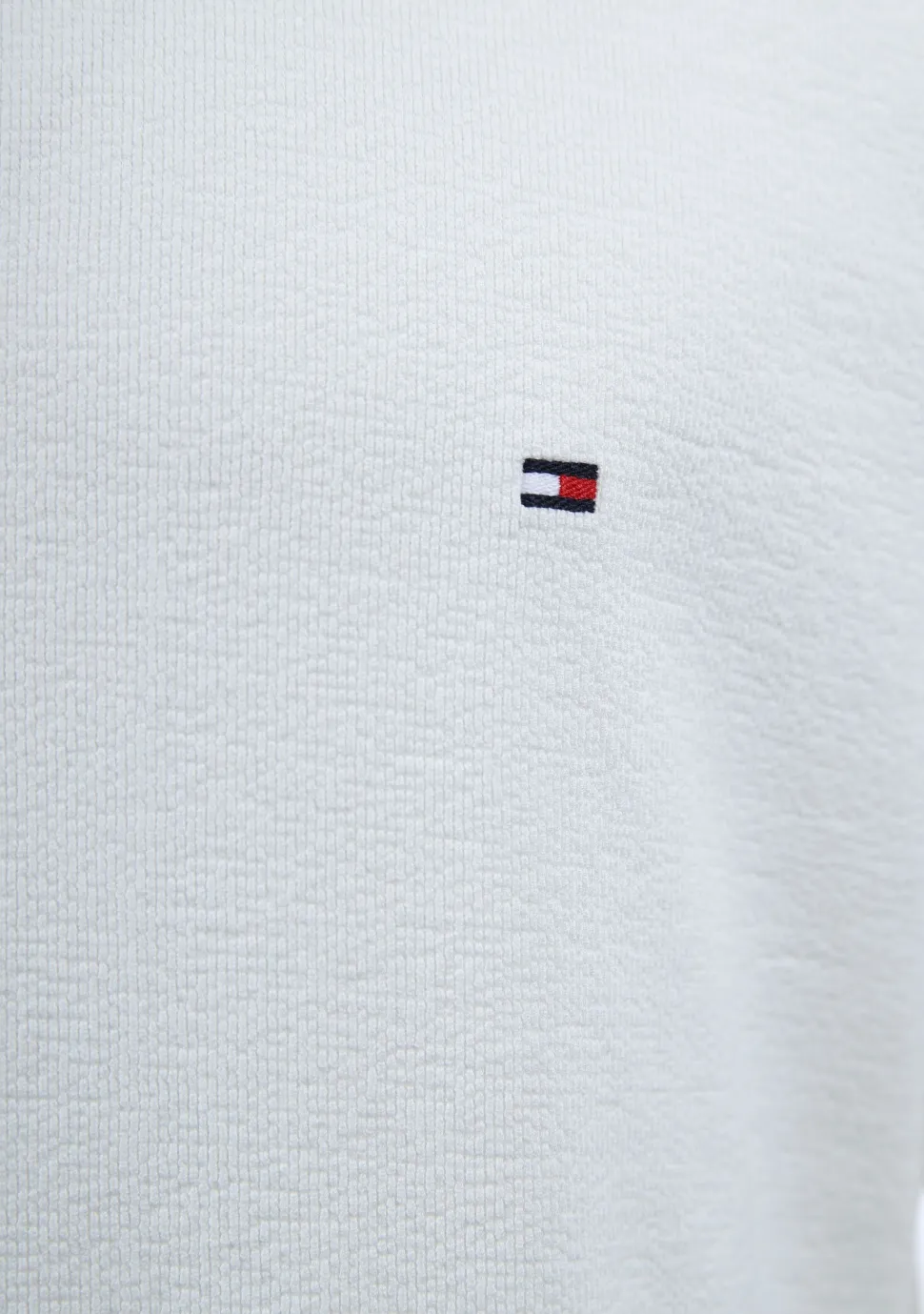 TOMMY HILFIGER TSHIRT
