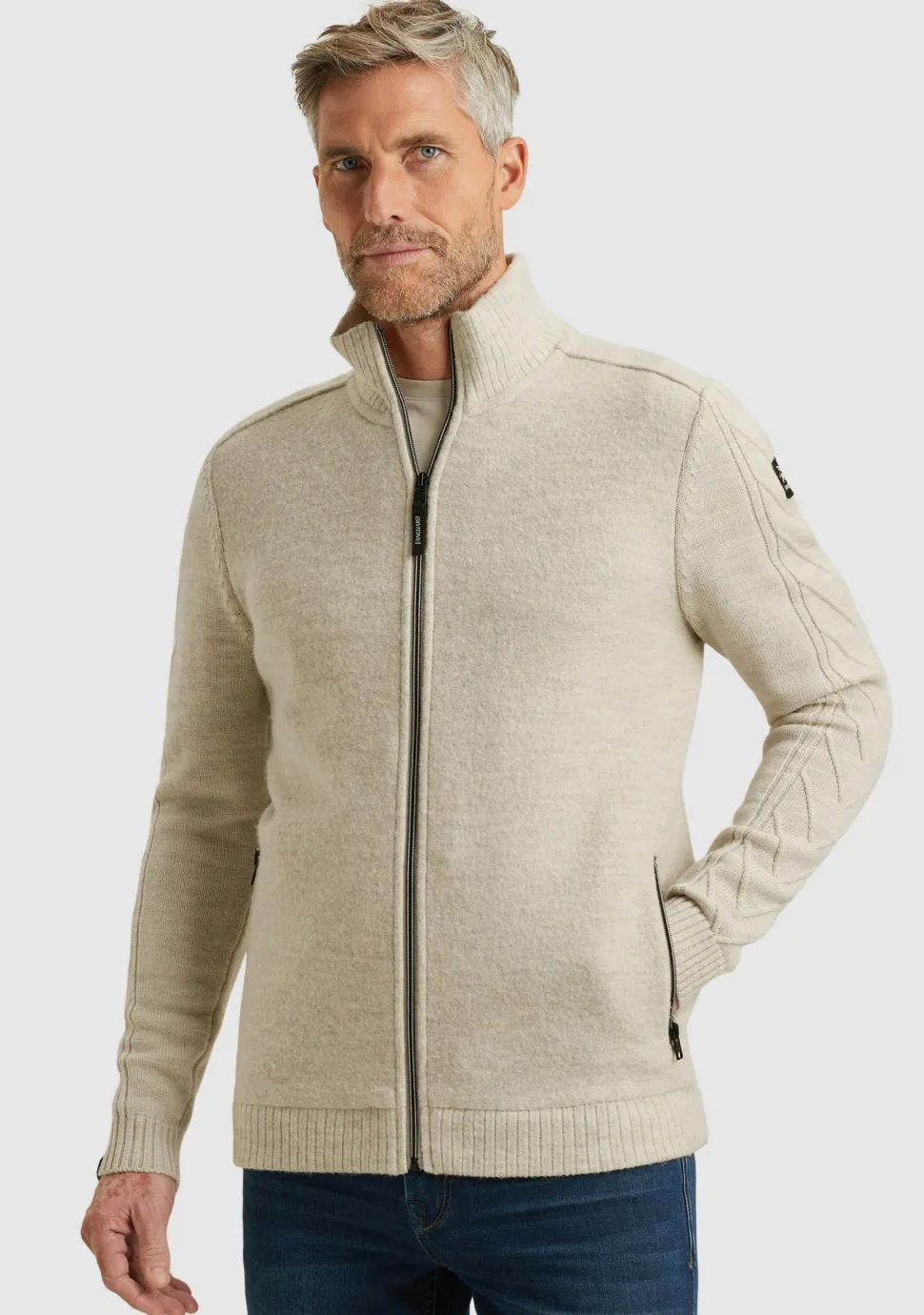 VANGUARD VEST