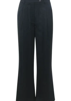 WITH BLACK PANTALON