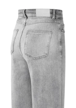 YAYA JEANS