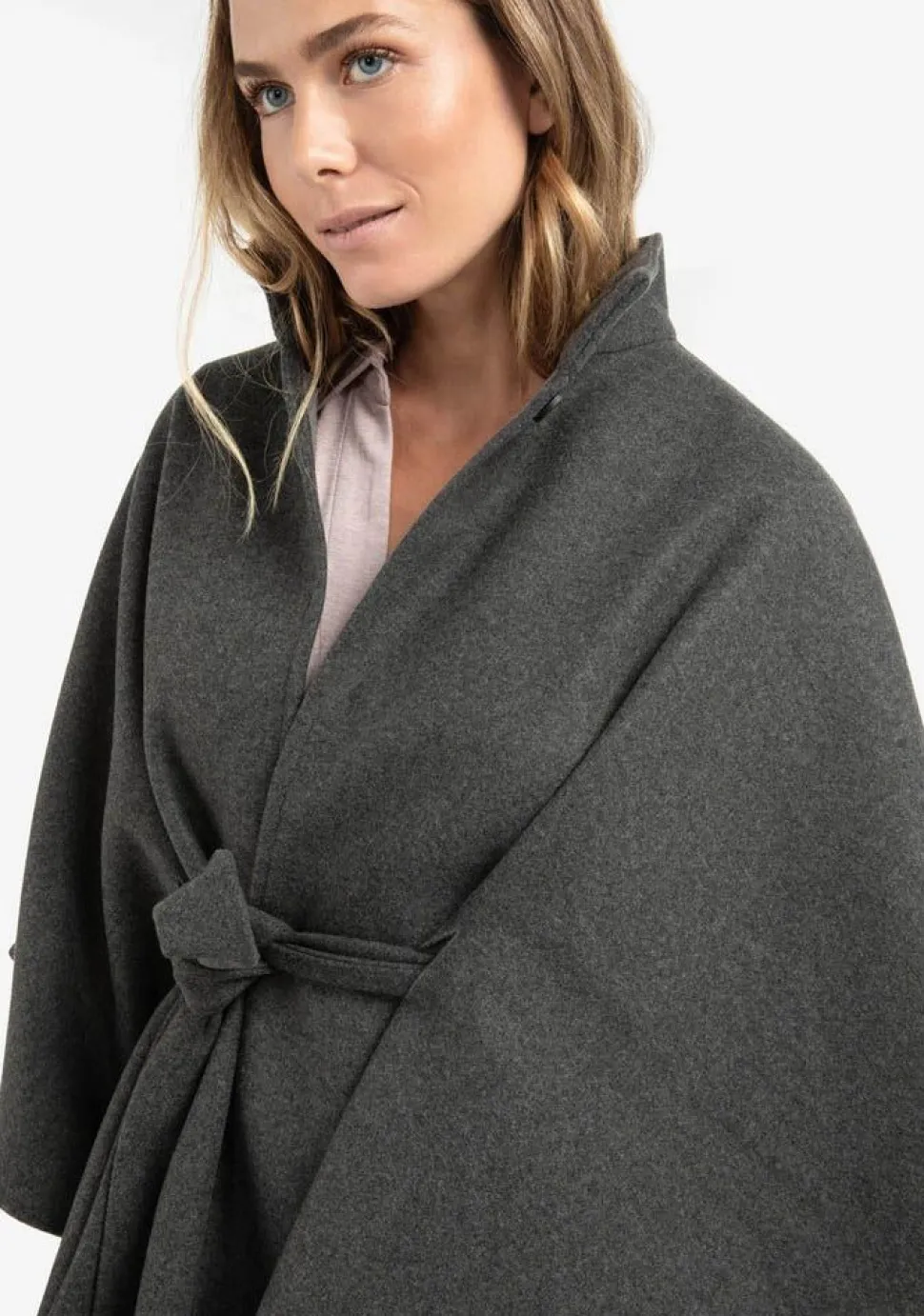 YAYA PONCHO