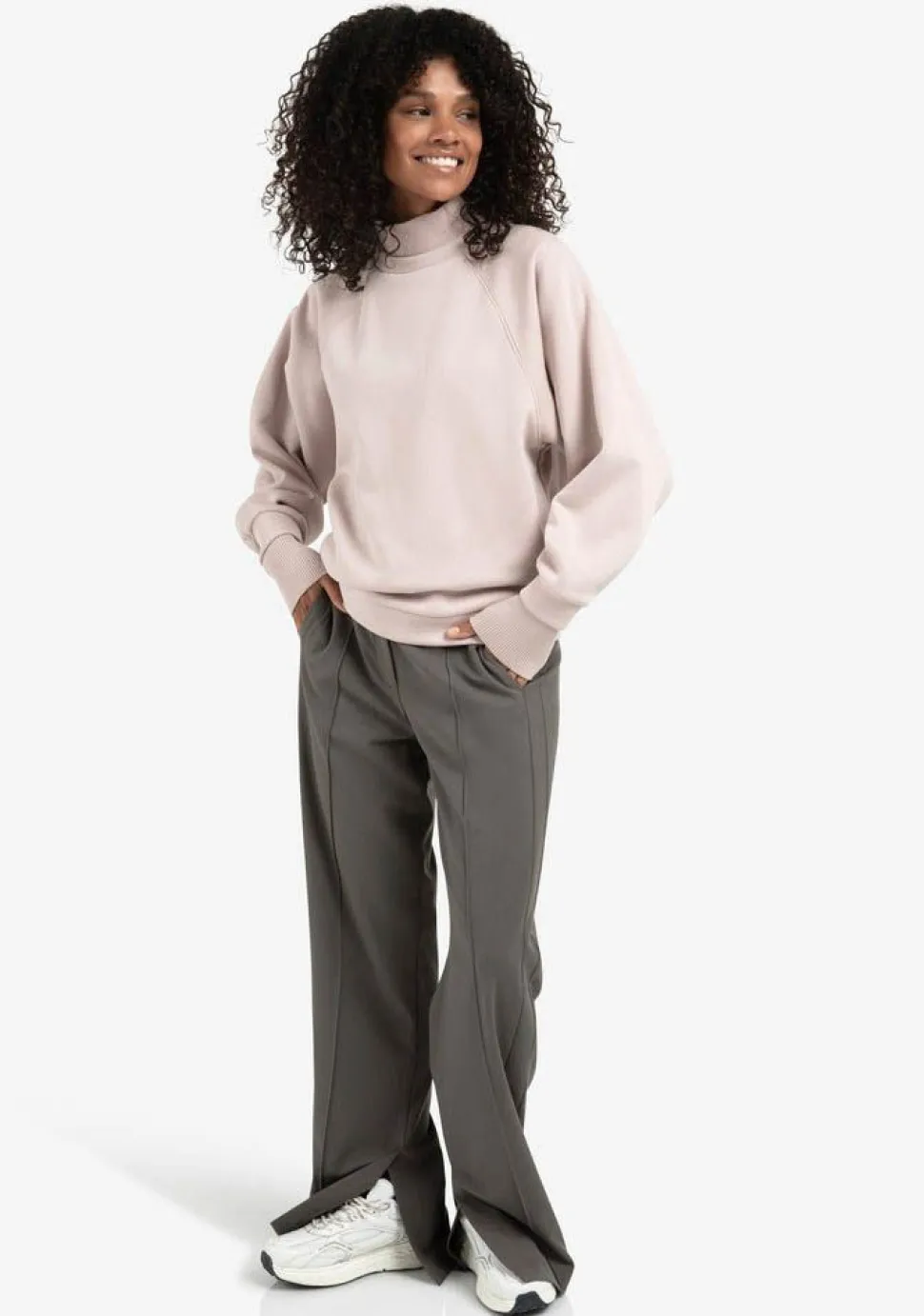 YAYA SWEATER